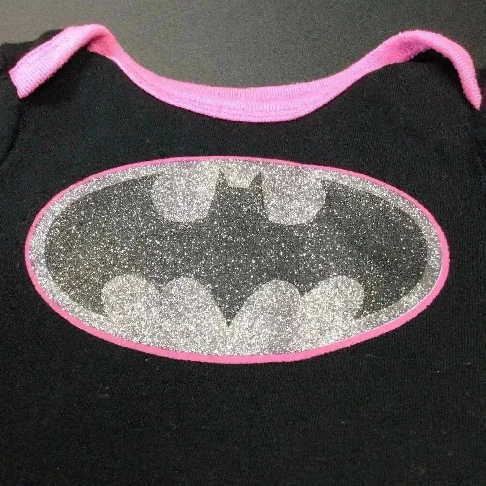 DC Comics Batman Kids Black Pink Glitter Logo Cape‎ Romper Costume 0-3M